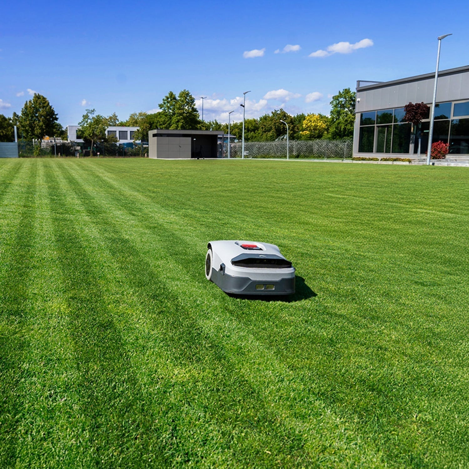 How to Choose the Right Robot Lawn Mower for Your Garden in 2026